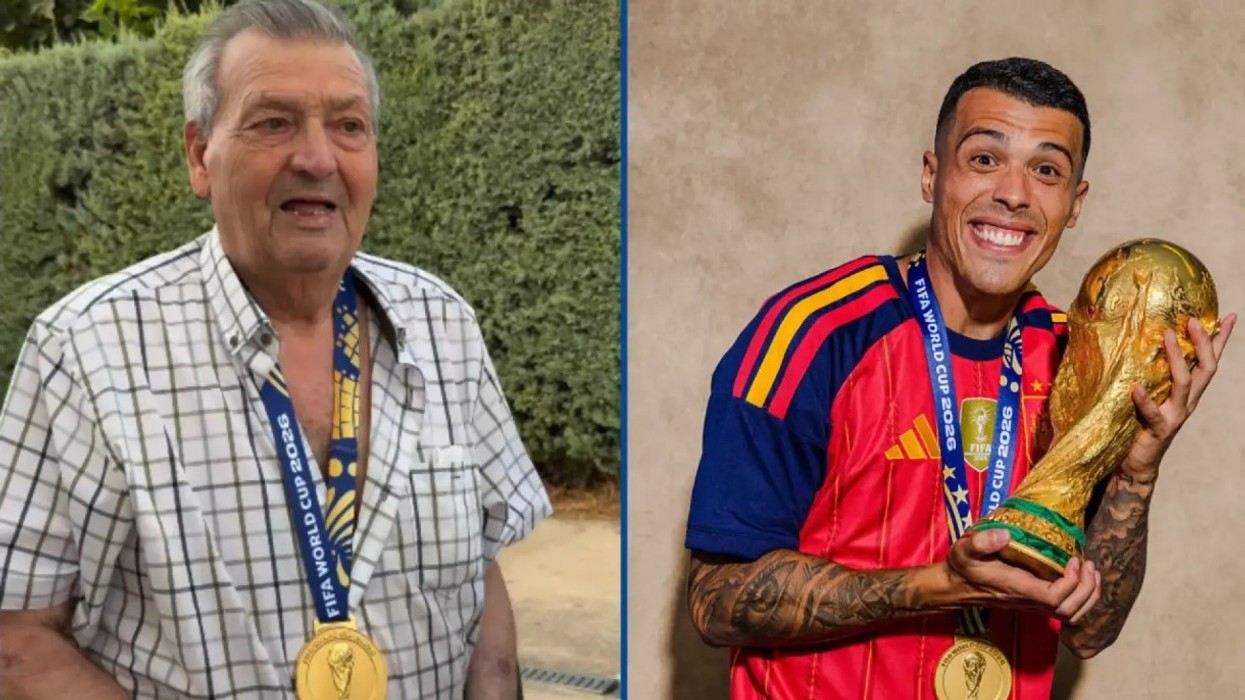 Pedro Porro përmbushi një premtim të fëmijërisë, i dha gjyshit të tij medaljen e arit të Kampionatit Botëror