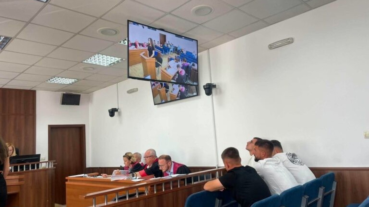 “A na jep këto çika për një natë?” – Dëshmitaret rrëfejnë si nisi konflikti që përfundoi me plagosjen e tre personave