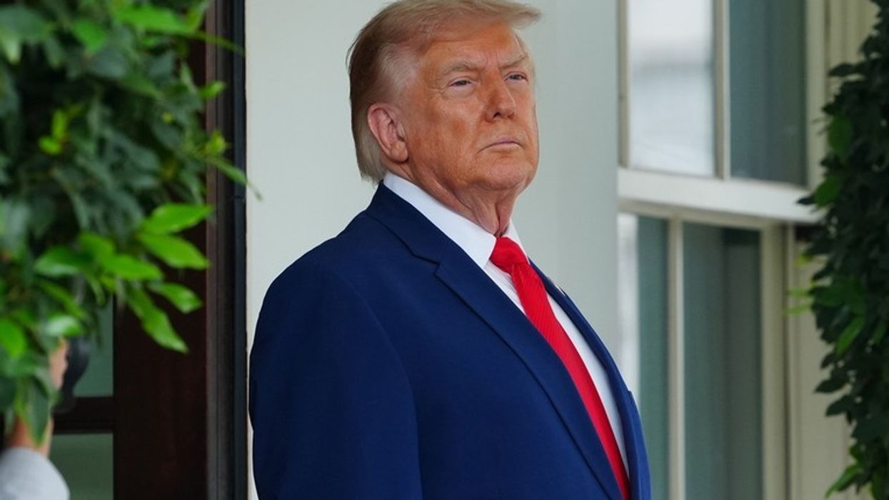 Trump vendos tarifa të reja për importet nga Evropa, Kina dhe vende të tjera Trump vendos tarifa të reja për importet nga Evropa, Kina dhe vende të tjera