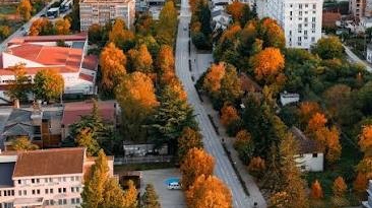 Mbyllen disa rrugë në Kamenicë për shkak të “Kamenica Summer Fest 2026”