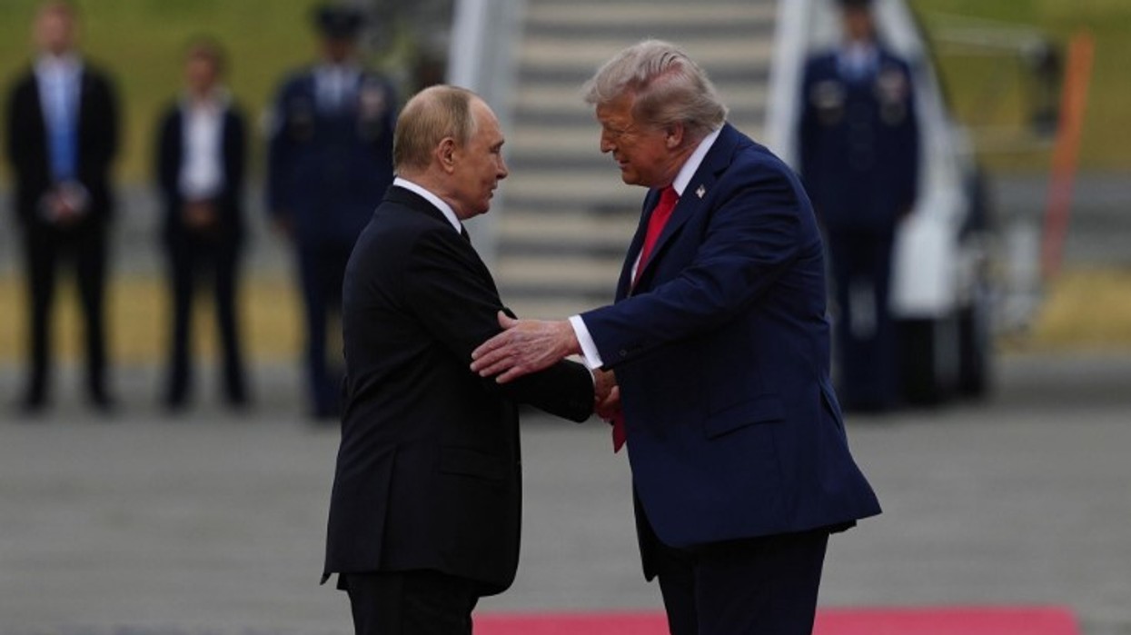 The US imposes tariffs on Russia for the first time