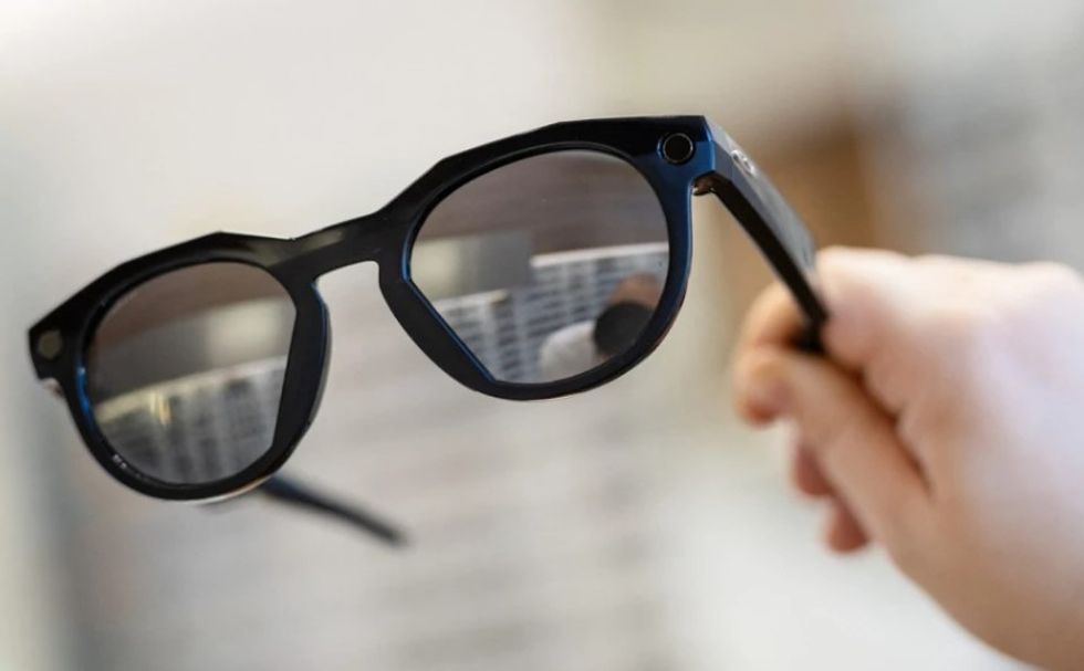 Meta mbyll llogaritë në Instagram për shkak të regjistrimeve të fshehta me syze inteligjente