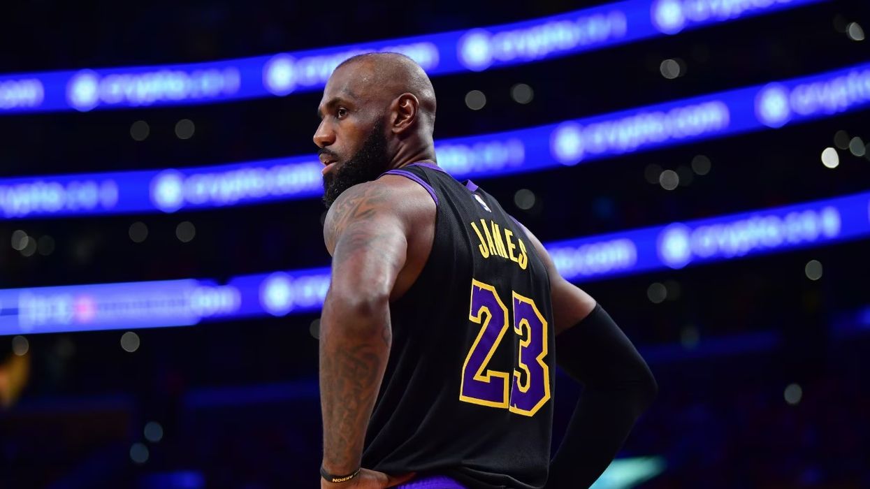 LeBron James befason të gjithë, zgjedh ekipin e ri pas aventurës me Lakers LeBron James befason të gjithë, zgjedh ekipin e ri pas aventurës me Lakers