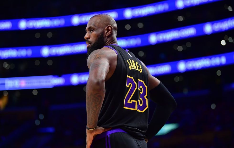 LeBron James befason të gjithë, zgjedh ekipin e ri pas aventurës me Lakers