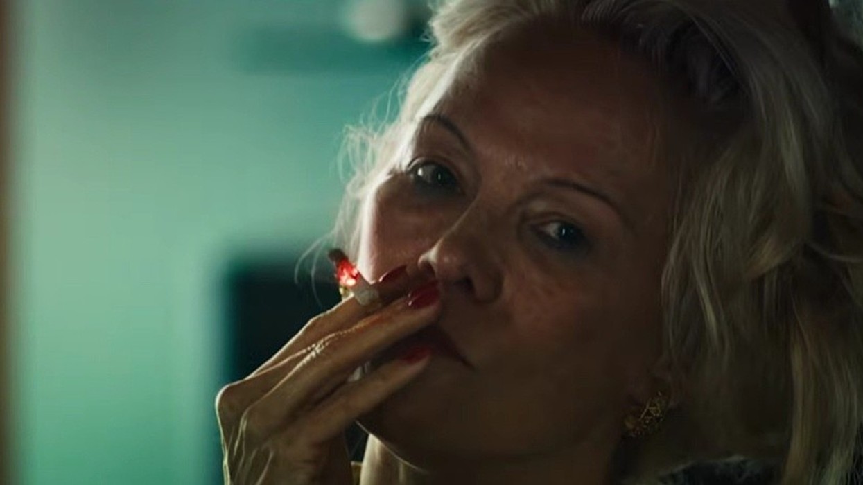 Pamela Anderson flet për punën në filmin "Rosebush Pruning": Nuk do të jetë për të gjithë, leximi në kopsht më pastron mendjen