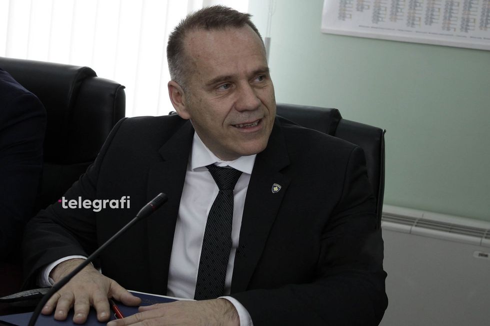 ​Arifi i AAK-së: Edhe Glauk Konjufcën e mundësojmë për president, nëse ka garanci për kërkesat tona
