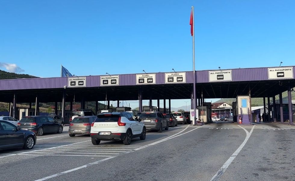 Fluks i madh në Morinë, mbi 11 mijë qytetarë të Kosovës hyjnë në Shqipëri brenda pak orësh