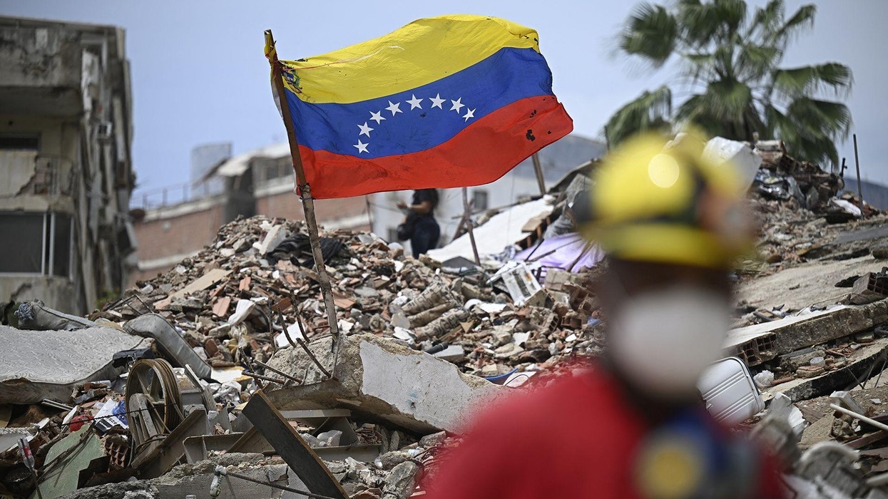 Tërmetet shkatërruese në Venezuelë, gati 6 mijë viktima - dëmet arrijnë në 19,6 miliardë dollarë