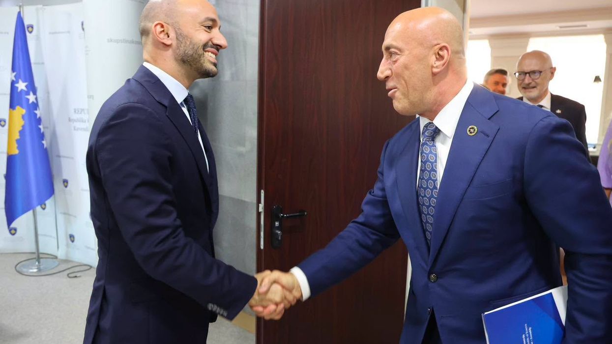 Haradinaj takohet me ministrin francez, shpalos ofertën e Aleancës për krijimin e institucioneve Haradinaj takohet me ministrin francez, shpalos ofertën e Aleancës për krijimin e institucioneve