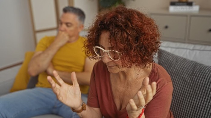 Pse çdo debat politik përfundon në grindje  Studimi i ri zbulon arsyen që pak kush e pret