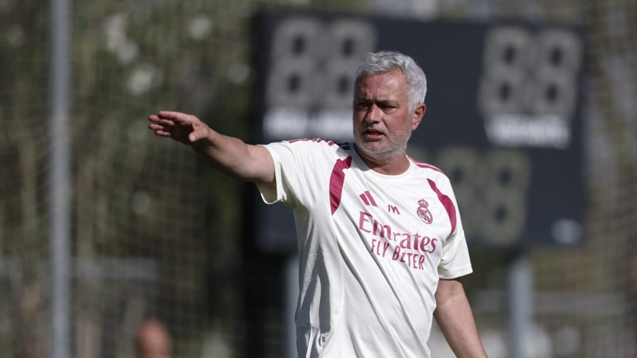 Mourinho zgjedh lojtarin që e do te Real Madridi për ta përforcuar vijën e mbrojtjes