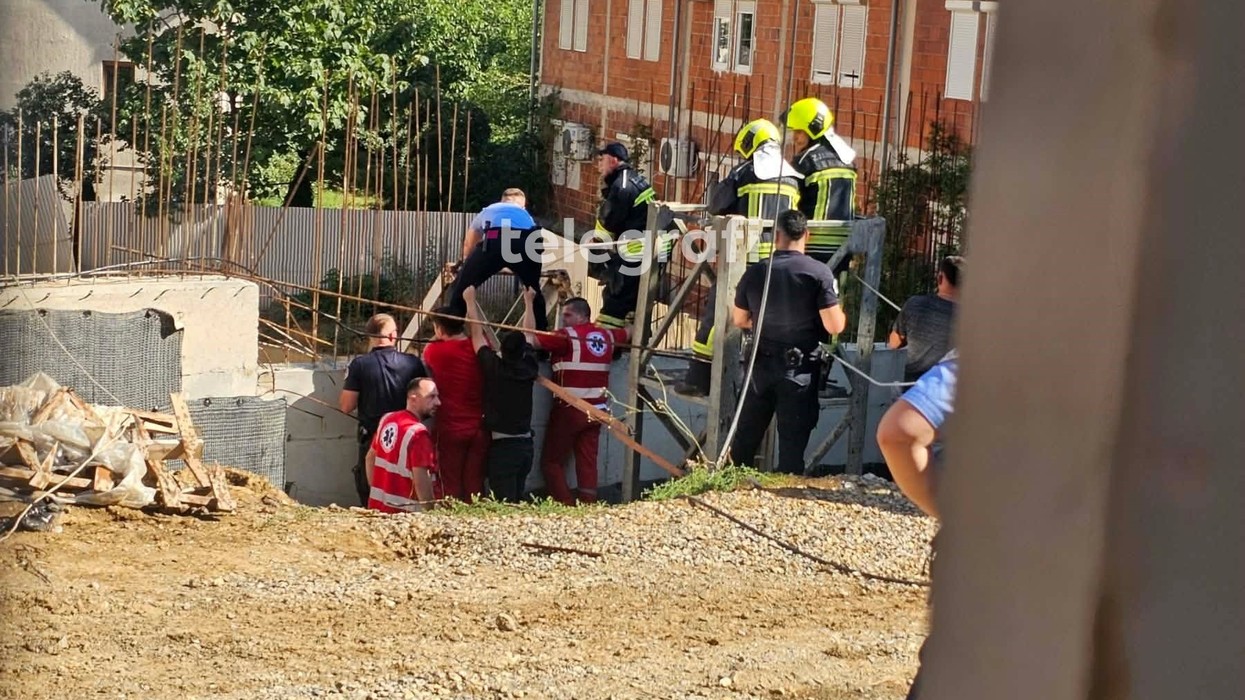 Rrëzohet një kran në një punishte në Lagjen e Spitalit, raportohet për të lënduar