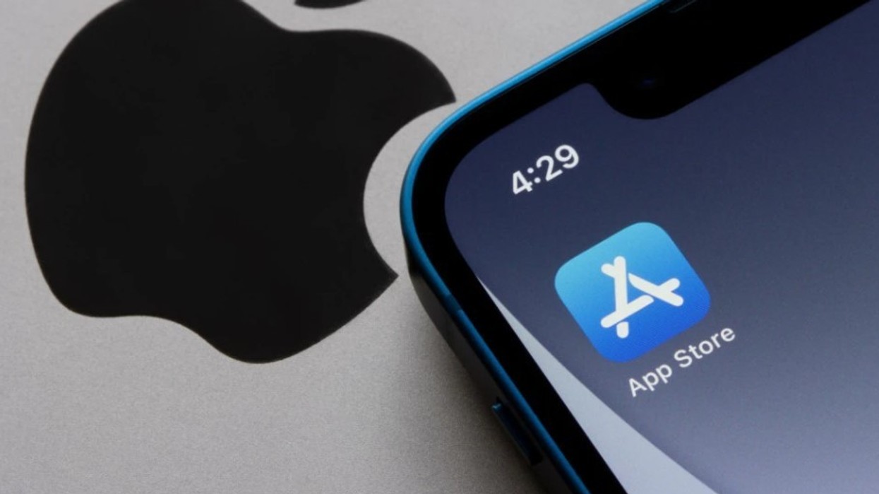 Apple paditet për mashtrim me kriptovaluta në App Store – përdoruesve iu vodhën 1.8 milion dollarë