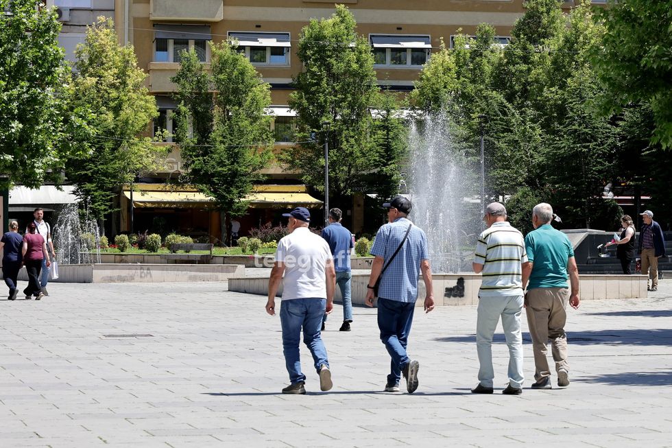 Sondazhi i NDI-së: Rritet pesimizmi dhe dëshira për t’u larguar nga Kosova – çmimet dhe energjia, shqetësimet kryesore