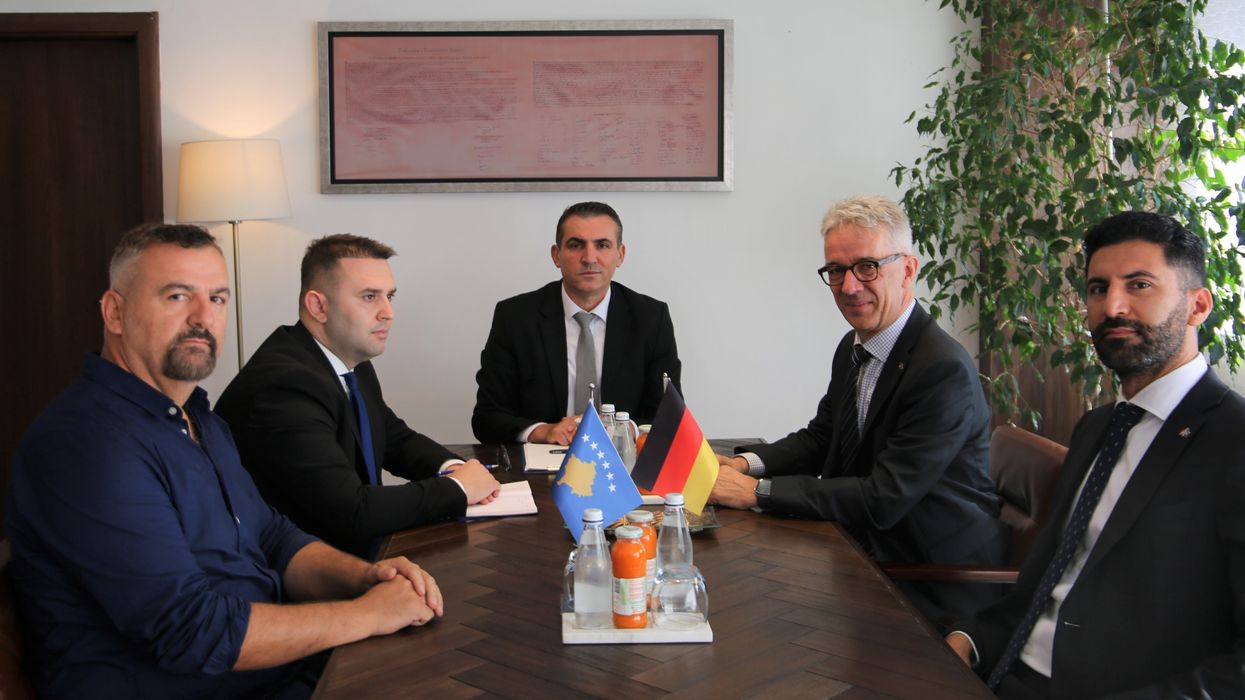 Gashi pret ambasadorin Rudolph, diskutohet forcimi i pavarësisë institucionale Gashi pret ambasadorin Rudolph, diskutohet forcimi i pavarësisë institucionale