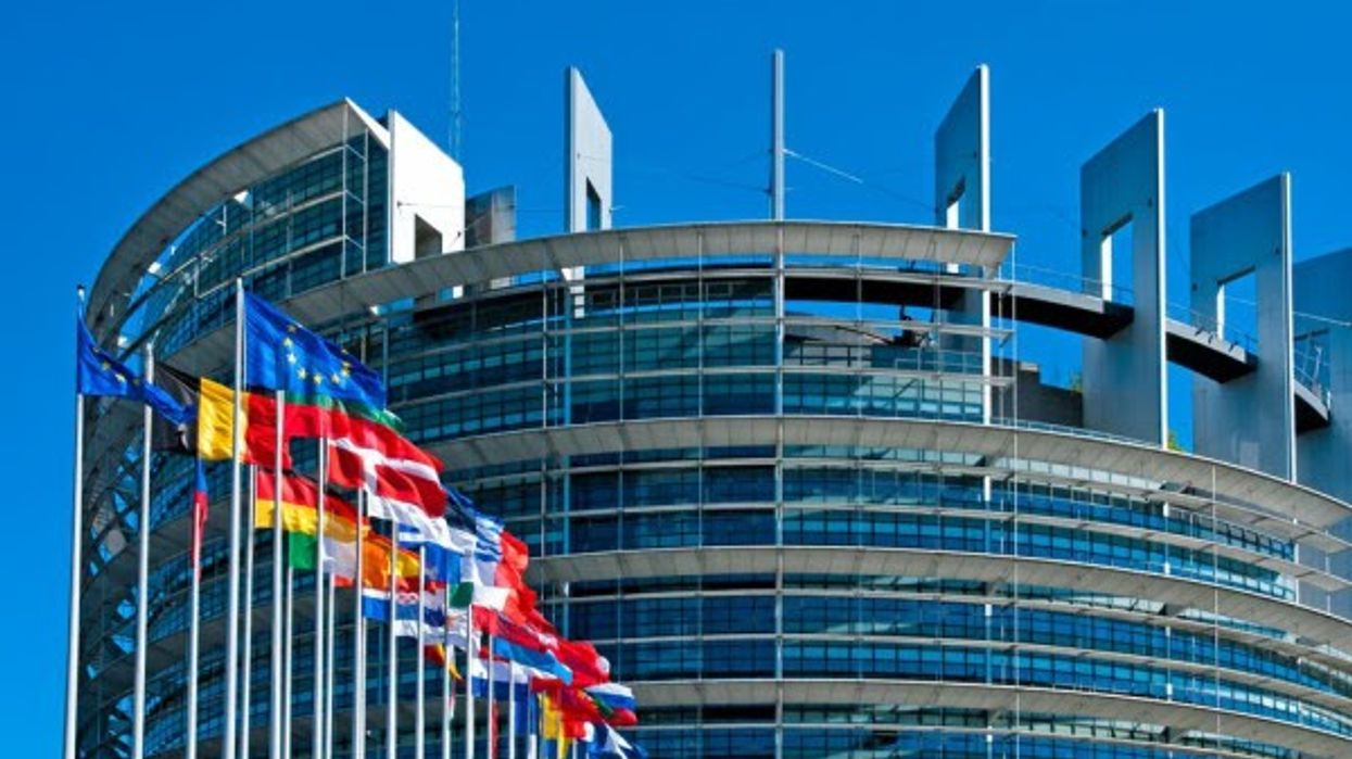 Parlamenti Evropian i bën thirrje Kosovës për reforma dhe institucione funksionale Parlamenti Evropian i bën thirrje Kosovës për reforma dhe institucione funksionale
