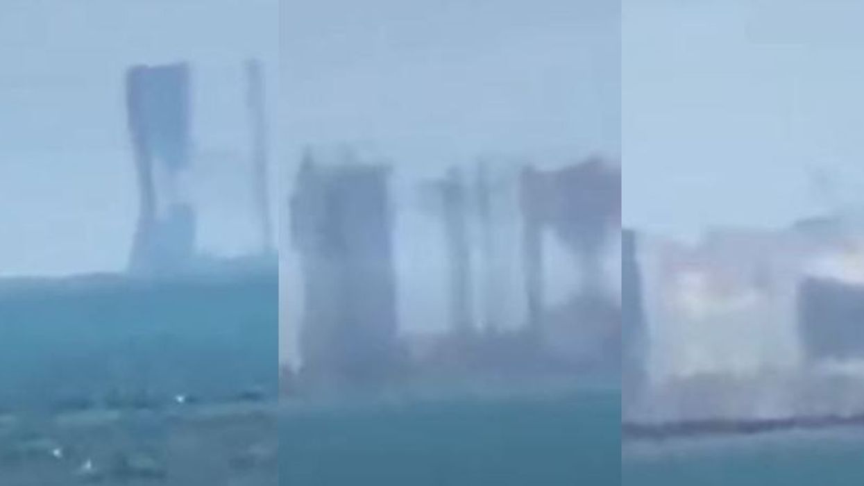 “Fenomen i çuditshëm” në Gjirin e Lalzit, pamjet bëhen virale (Video) “Fenomen i çuditshëm” në Gjirin e Lalzit, pamjet bëhen virale (Video)