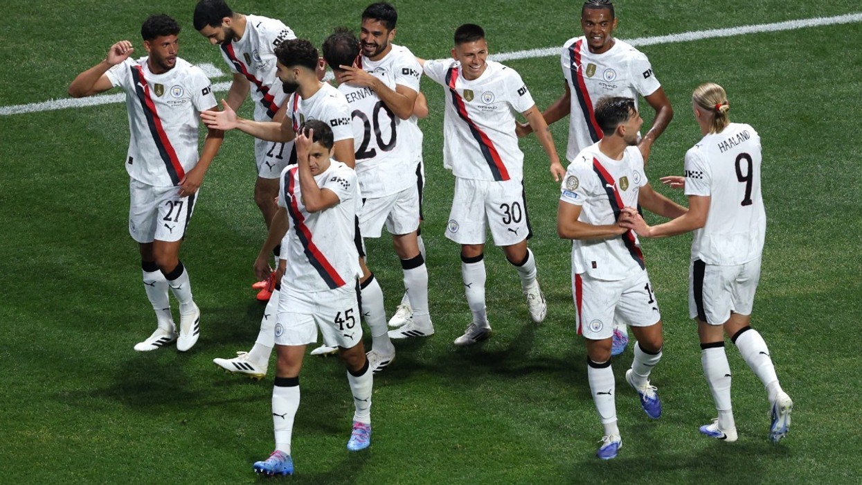 Ylli i Man Cityt i ofrohet Milanit, zbulohet përgjigja