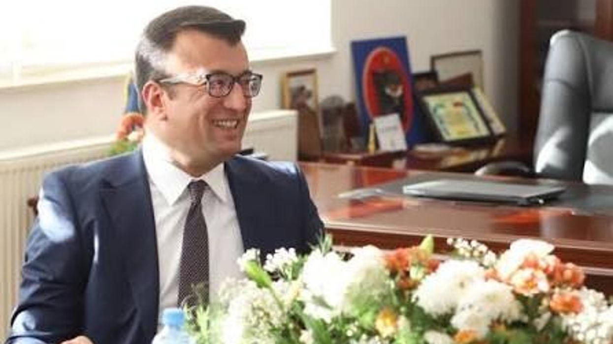Aleanca në Istog kërkon hetim për tenderin mbi 593 mijë euro në Vrellë, përmend edhe zhdukjen e një dokumenti Aleanca në Istog kërkon hetim për tenderin mbi 593 mijë euro në Vrellë, përmend edhe zhdukjen e një dokumenti