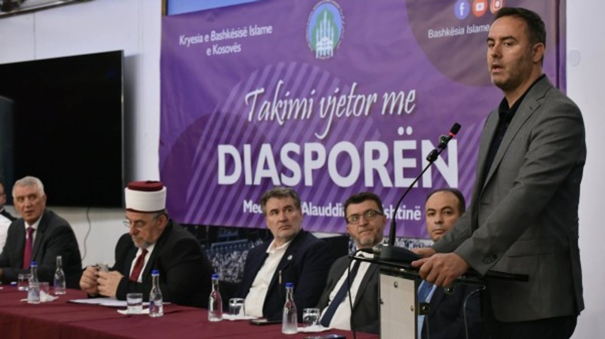 Konjufca: Historia e mërgatës shqiptare është histori e dhunës dhe dëbimit