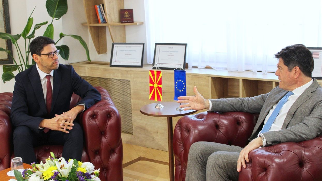Ferati–Rokas: Bashkëpunimi me BE-në për zhvillim të barabartë dhe institucione më të forta Ferati–Rokas: Bashkëpunimi me BE-në për zhvillim të barabartë dhe institucione më të forta