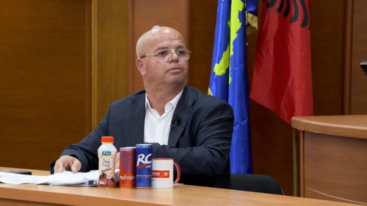 Latifi kërkon ndërhyrje urgjente në rrugët rajonale Kramovik-Xërxë dhe Rahovec-Krushë e Madhe Latifi kërkon ndërhyrje urgjente në rrugët rajonale Kramovik-Xërxë dhe Rahovec-Krushë e Madhe