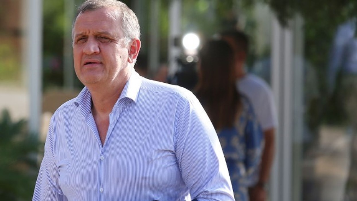 Gjykata liron nga burgu Ilir Beqajn, e kalon në masën “arrest në shtëpi”