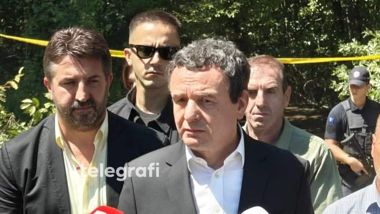 Kurti në Zubin Potok, viziton lokacionin ku po kryhen gërmime me dyshimet për varrezë masive