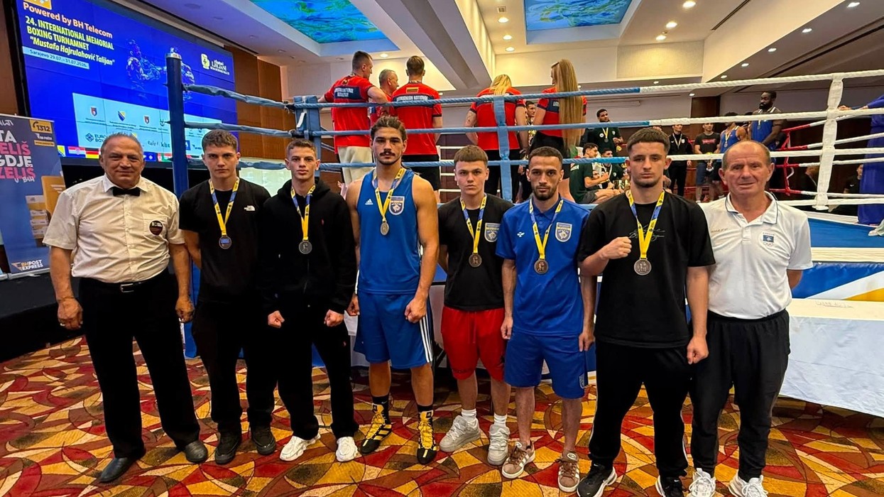 Kosova shkëlqen në Sarajevë, rrëmben gjashtë medalje në boks