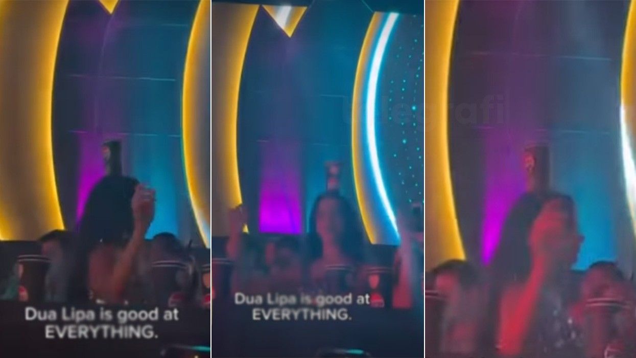 Dua Lipa rikthen traditën shqiptare në Sunny Hill, vallëzon me tasin e pijes në kokë gjatë performancës së Dhurata Dorës Dua Lipa rikthen traditën shqiptare në Sunny Hill, vallëzon me tasin e pijes në kokë gjatë performancës së Dhurata Dorës
