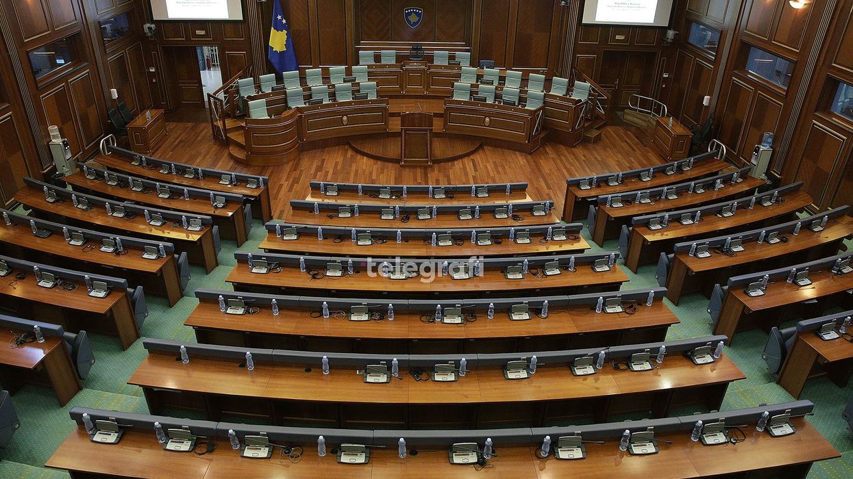 Deputetëve iu dërguan ftesat për seancës konstituive të Kuvendit, ky është rendi i ditës Deputetëve iu dërguan ftesat për seancës konstituive të Kuvendit, ky është rendi i ditës