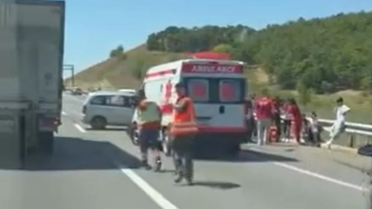 Shtatë të lënduar në dy aksidente në autostradën “Ibrahim Rugova”