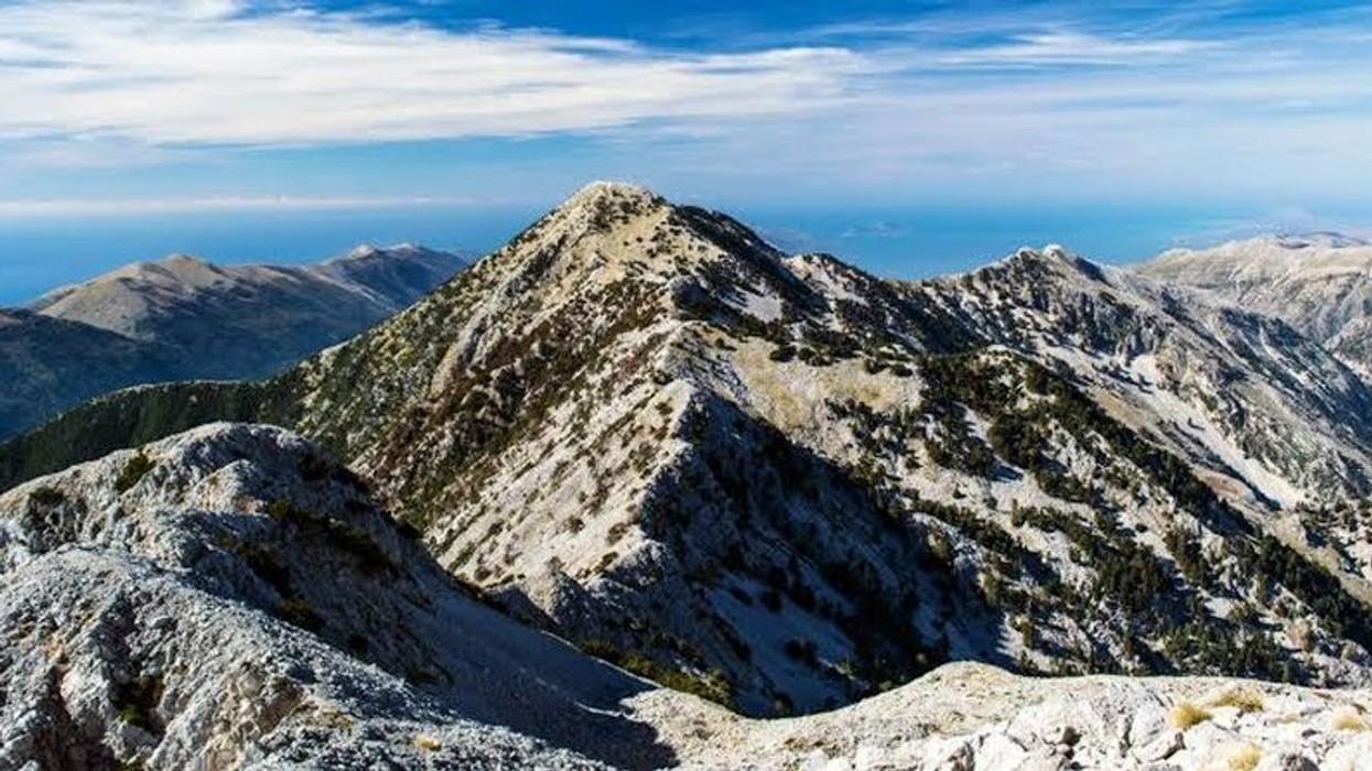 Humbën rrugën në malin e Çikës, nis operacioni i kërkim-shpëtimit për dy turistët