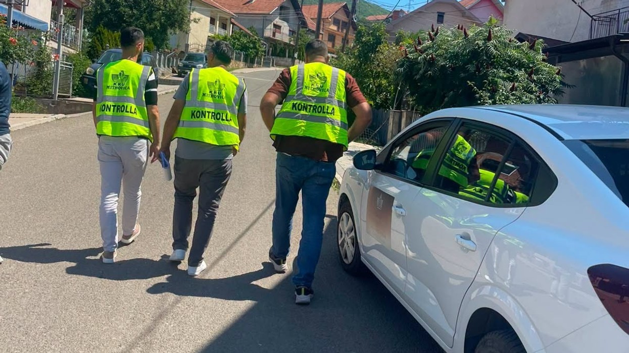 KRU "Mitrovica" zhvillon takime informuese me qytetarët në Leposaviq, apelon për regjistrimin e konsumatorëve