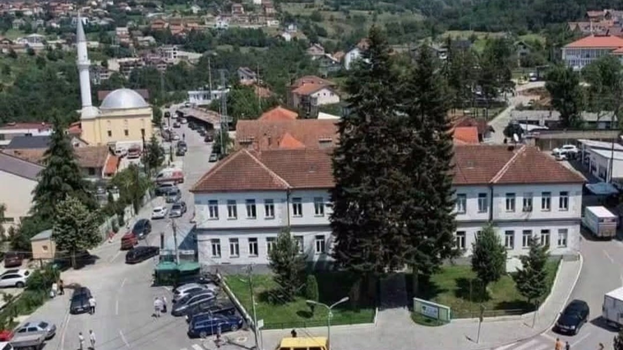 Dragashi përballet me vështirësi në furnizimin me ujë, Komuna fajëson thatësirën dhe rritjen e konsumit