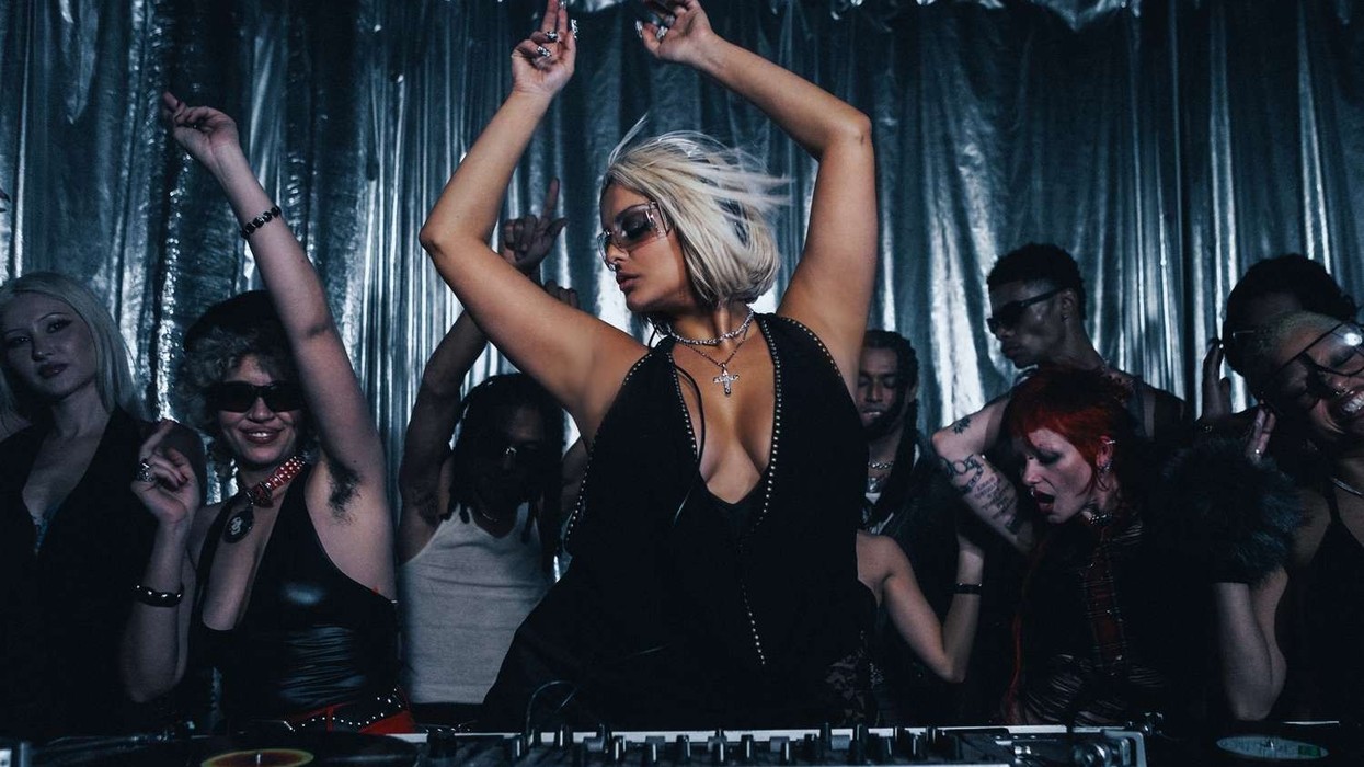 Bebe Rexha arrin 100 milionë dëgjime në Spotify me "New Religion"