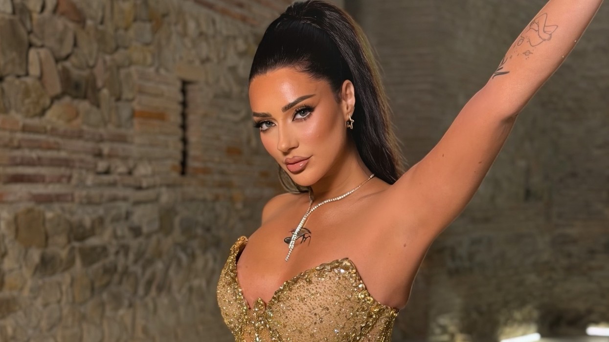 Ronela Hajati reagon ndaj komenteve me gjuhë urrejtjeje: Më vjen turp t’i lexoj, jo më t’i shkruaj