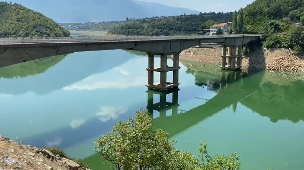 Fierza në rënie nga thatësira, KESH shpenzon 41.5 milionë euro për blerje energjie