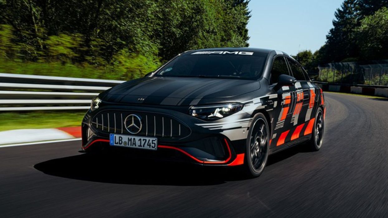 Mercedes-AMG CLA 45 elektrik vendosi rekord në Nürburgring Mercedes-AMG CLA 45 elektrik vendosi rekord në Nürburgring