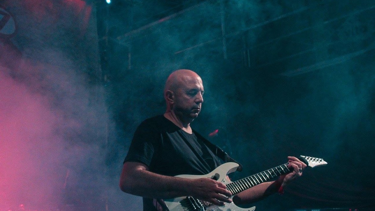 Kitaristi Flamur Prapashtica bëhet pjesë e projektit ndërkombëtar muzikor "United Song"