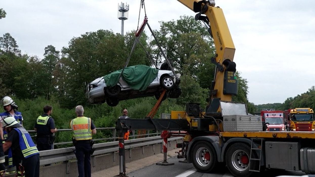 Tre persona nga Ferizaj kanë humbin jetën në një aksident duke u kthyer në Gjermani Tre persona nga Ferizaj kanë humbin jetën në një aksident duke u kthyer në Gjermani