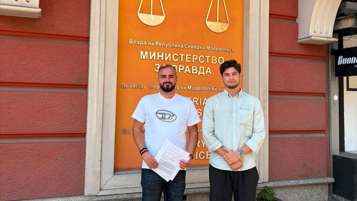 Parlamenti Studentor i UEJL-së dorëzon kërkesë për zhvillimin e Provimit të Jurisprudencës edhe në gjuhën shqipe