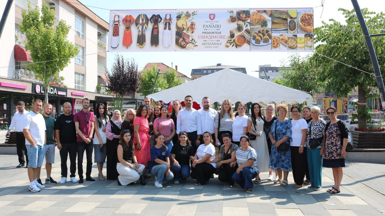 Hapet panairi në Lipjan, tradita dhe prodhimet lokale prezantohen para qytetarëve