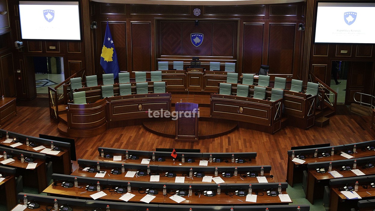 Ngërçi institucional, palët mbeten ende larg arritjes së një marrëveshje