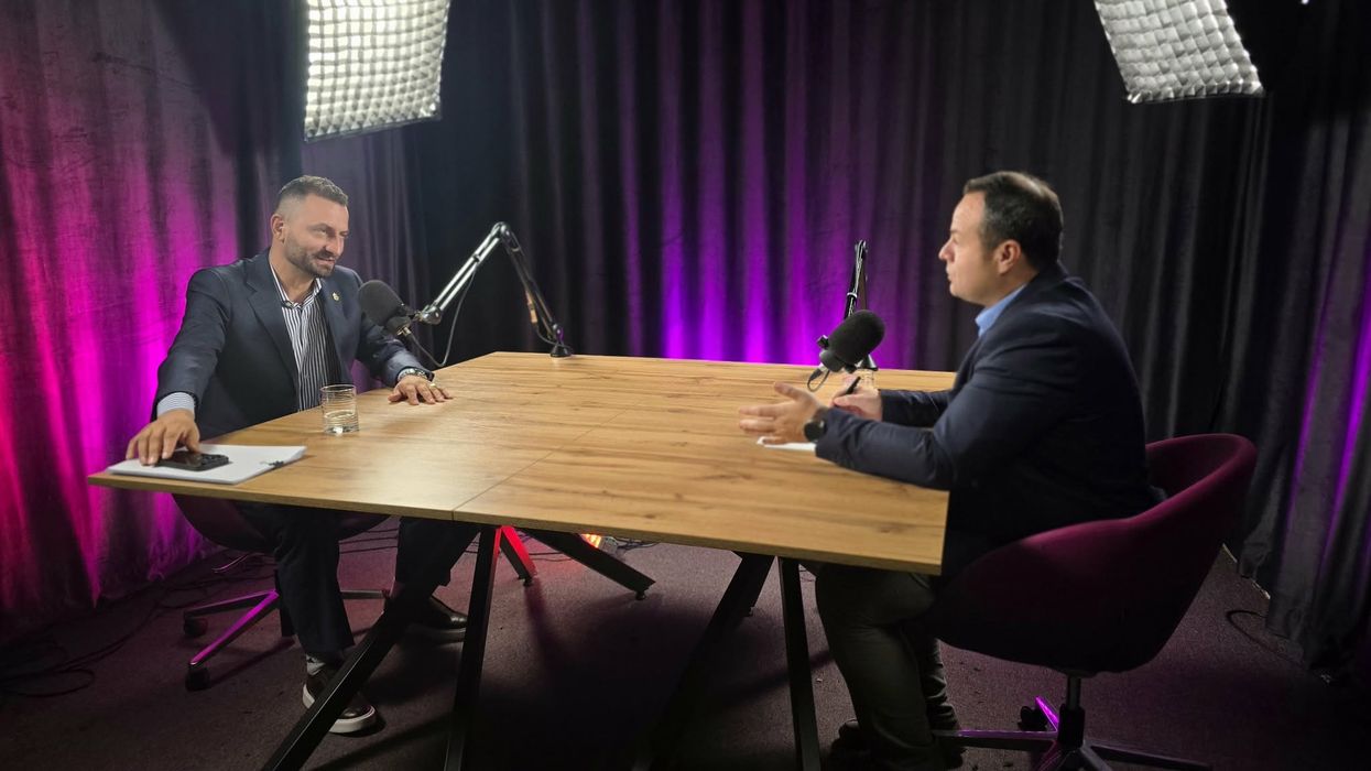 “Nuk kanë të drejta të barabarta” – Mulliqi krahason shqiptarët në Luginë me serbët në Kosovë “Nuk kanë të drejta të barabarta” – Mulliqi krahason shqiptarët në Luginë me serbët në Kosovë