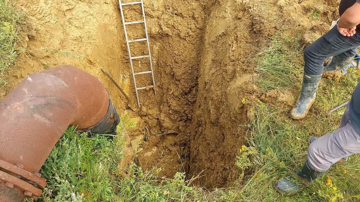 Defekt në gypin kryesor ndërpret përkohësisht furnizimin me ujë në Skenderaj