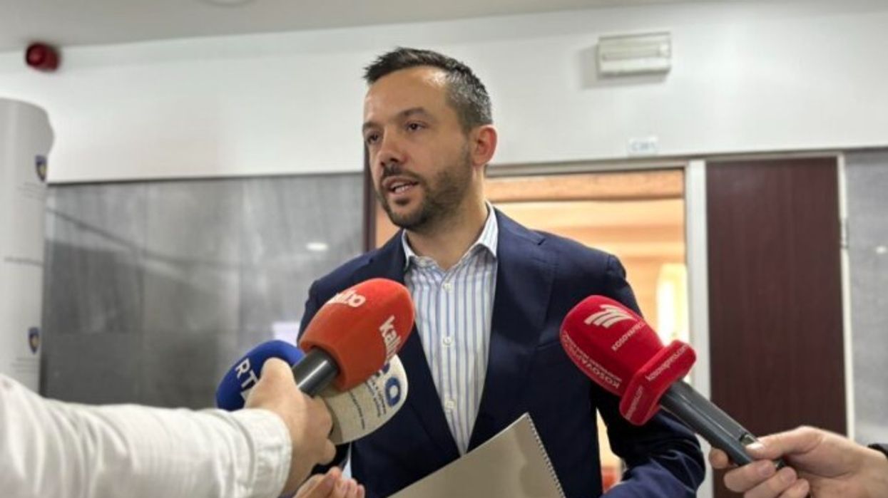 Tahiri: Vetëm po ndryshojnë skenarët, por kriza vazhdon Tahiri: Vetëm po ndryshojnë skenarët, por kriza vazhdon