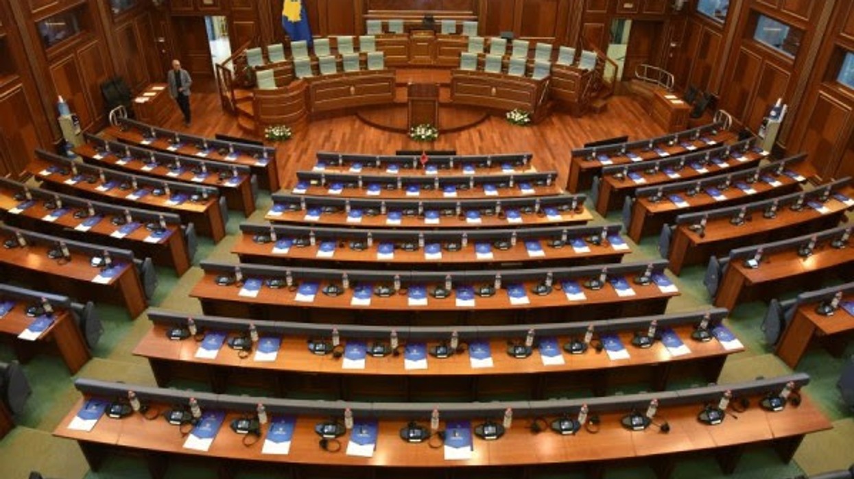 Konstituimi i Kuvendit, Kryeziu: Tash e tutje çdo veprim jokushtetues, Baraliu: Ndërpriteni këtë lojë politike!