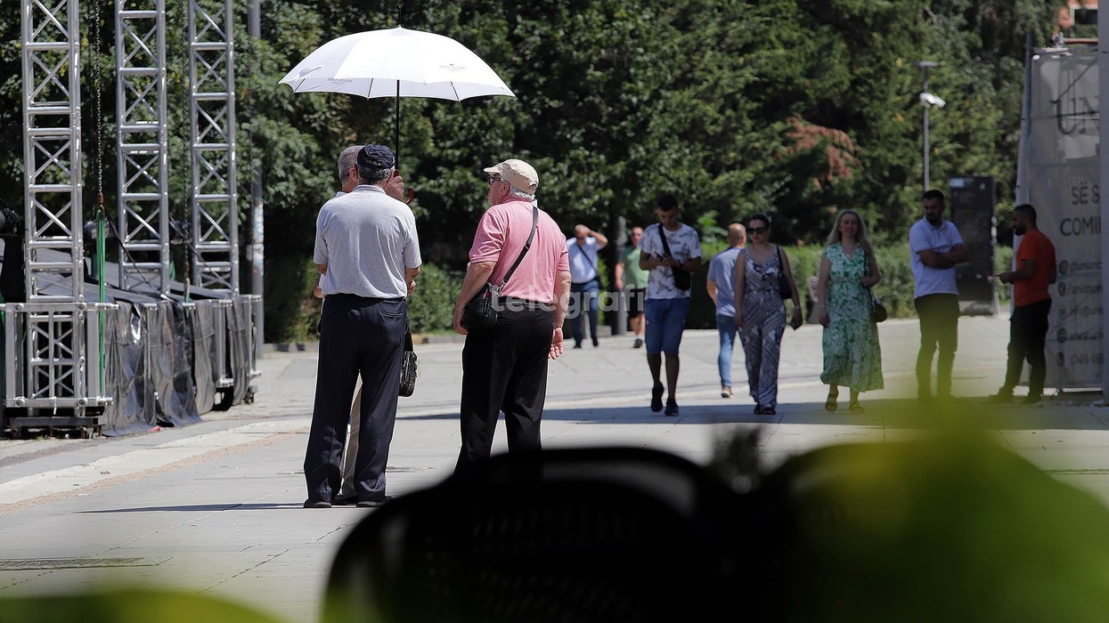 E diel me diell dhe temperatura të larta deri në 33 gradë