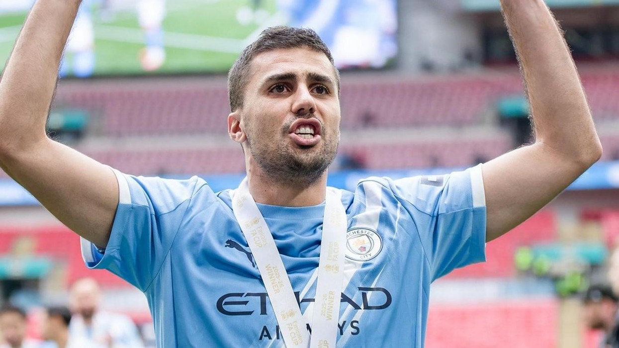 Man City bën hapin e madh me pasuesin e Rodrit, arrin marrëveshje personale